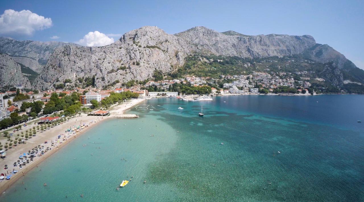 Apartment Omis Holiday Exterior foto