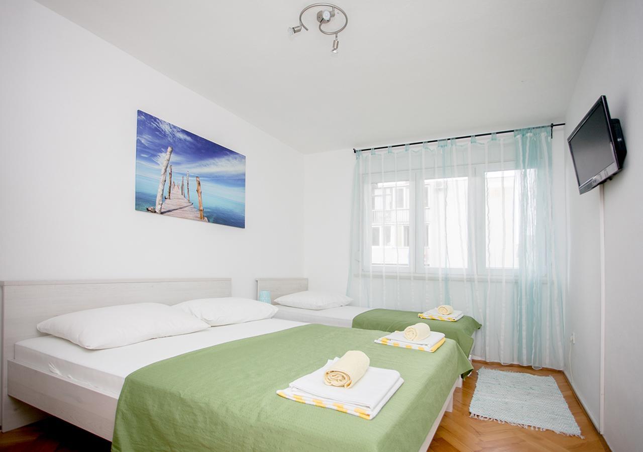 Apartment Omis Holiday Exterior foto