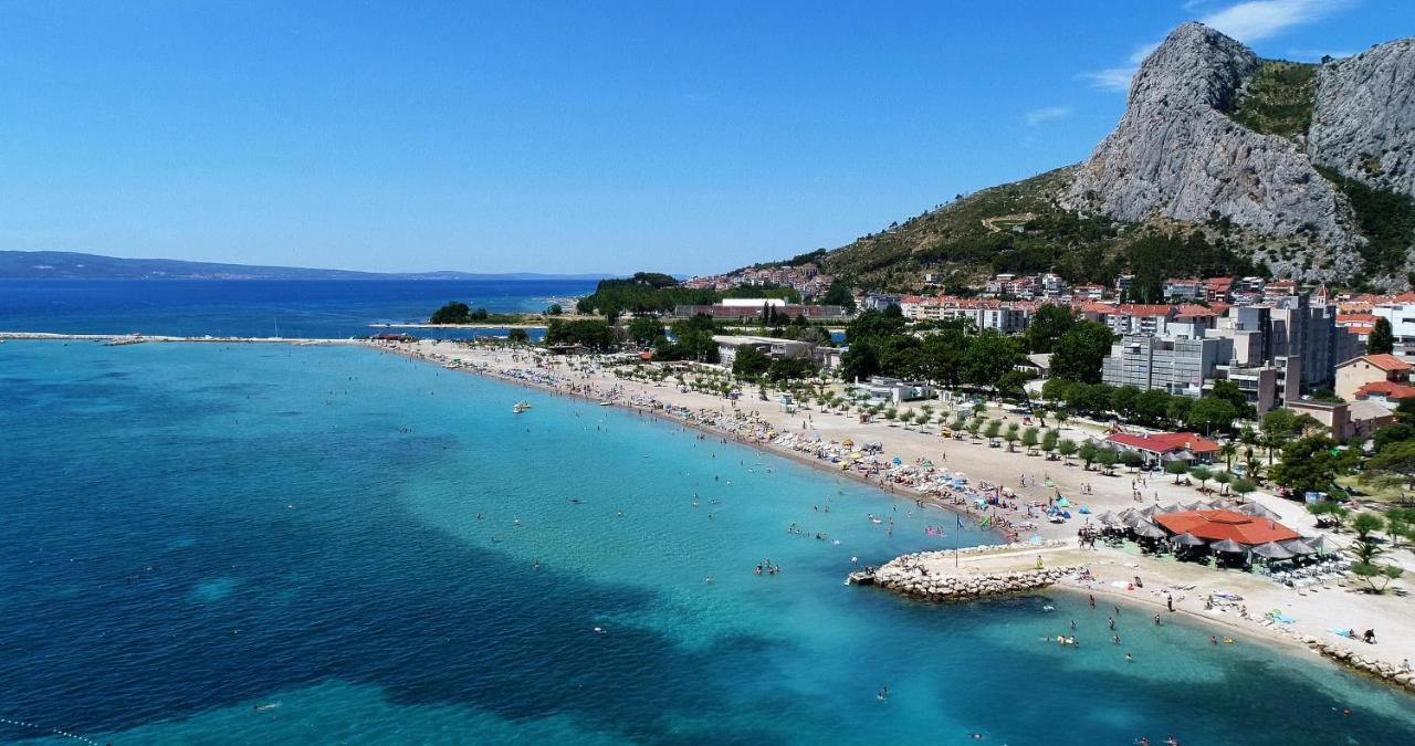 Apartment Omis Holiday Exterior foto