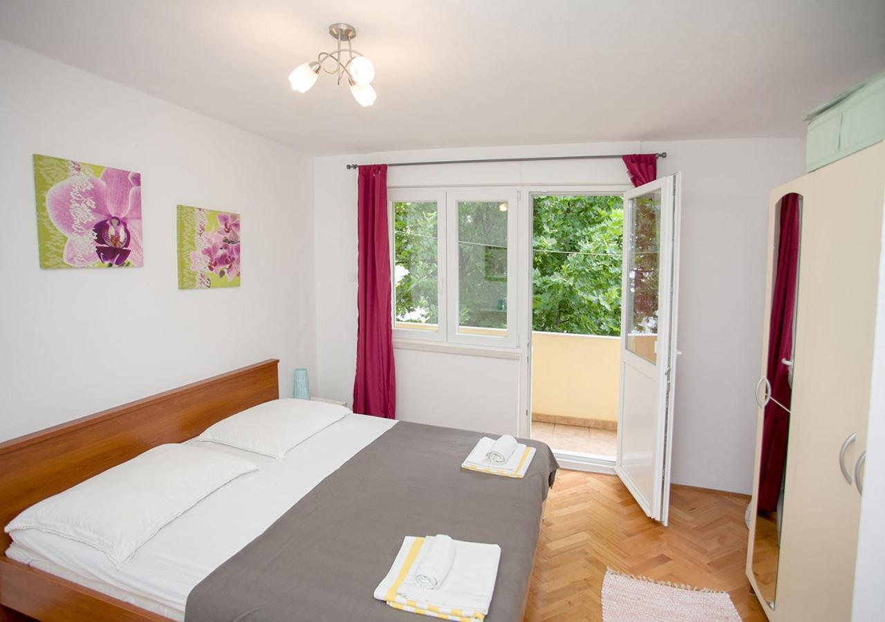 Apartment Omis Holiday Exterior foto